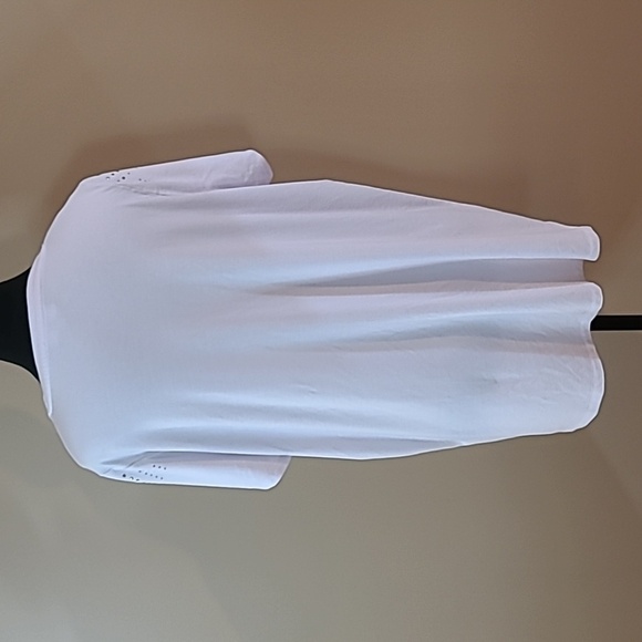 • Laura • White Embellished Women's Top - Picture 5 of 8